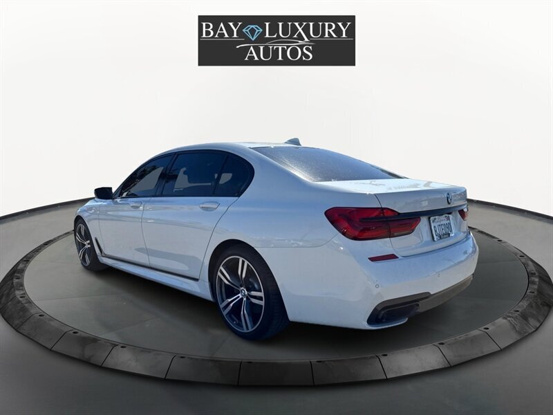 2019 BMW 7 Series 740i - Photo 8 - Dublin, CA 94568