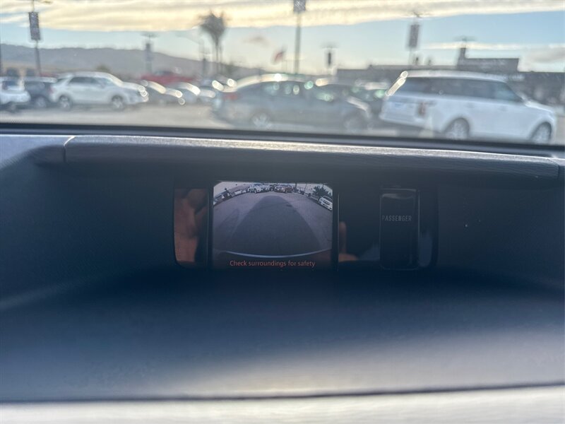 2012 Toyota Sienna LE 7-Passenger Auto - Photo 22 - Dublin, CA 94568