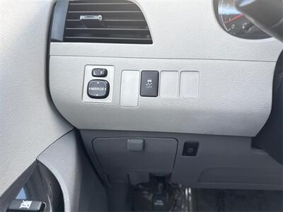 2012 Toyota Sienna LE 7-Passenger Auto - Photo 29 - Dublin, CA 94568