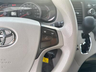 2012 Toyota Sienna LE 7-Passenger Auto - Photo 25 - Dublin, CA 94568