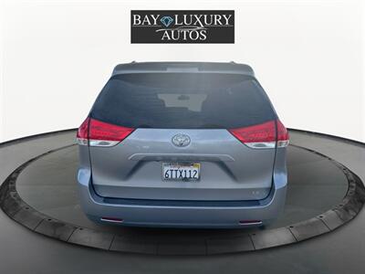 2012 Toyota Sienna LE 7-Passenger Auto - Photo 7 - Dublin, CA 94568