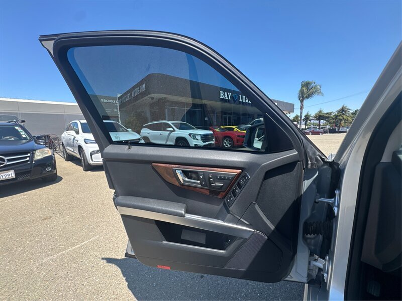 2011 Mercedes-Benz GLK GLK 350 4MATIC - Photo 37 - Dublin, CA 94568