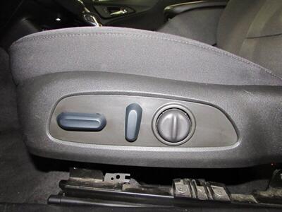 2023 Chevrolet Malibu LT - Photo 20 - Dublin, CA 94568