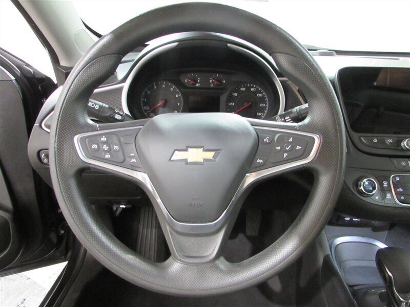 2023 Chevrolet Malibu LT - Photo 28 - Dublin, CA 94568
