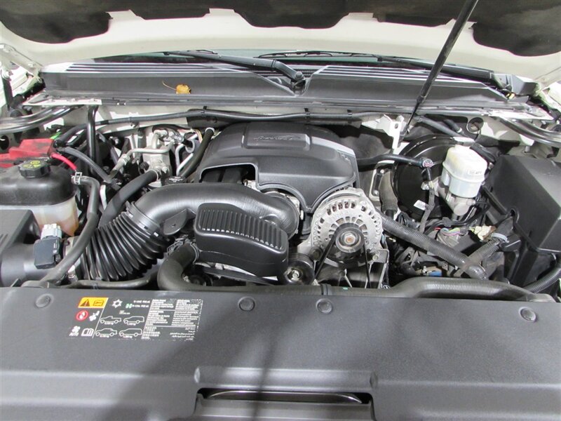 2013 Cadillac Escalade ESV Premium photo