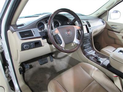 2013 Cadillac Escalade ESV Premium   - Photo 28 - Dublin, CA 94568
