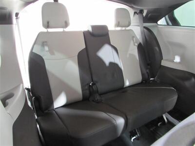 2021 Toyota Sienna XSE 7-Passenger   - Photo 43 - Dublin, CA 94568