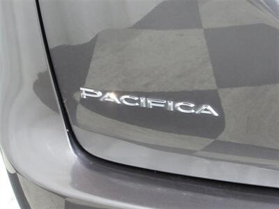 2017 Chrysler Pacifica Touring-L Plus   - Photo 12 - Dublin, CA 94568