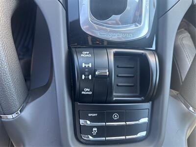 2016 Porsche Cayenne   - Photo 68 - Dublin, CA 94568