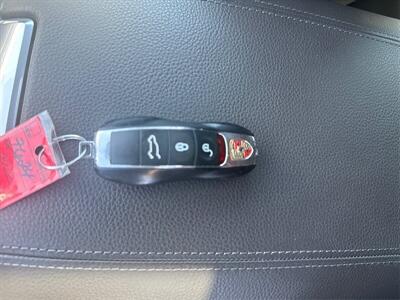 2016 Porsche Cayenne   - Photo 30 - Dublin, CA 94568