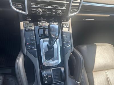 2016 Porsche Cayenne   - Photo 72 - Dublin, CA 94568