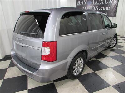 2014 Chrysler Town & Country Touring   - Photo 17 - Dublin, CA 94568