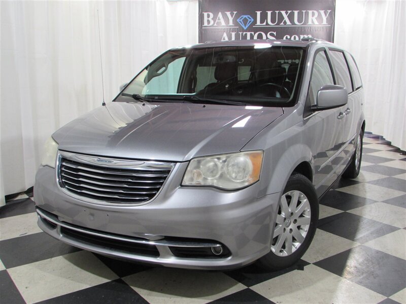 2014 Chrysler Town & Country Touring   - Photo 1 - Dublin, CA 94568