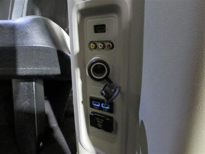 2014 Chrysler Town & Country Touring   - Photo 32 - Dublin, CA 94568