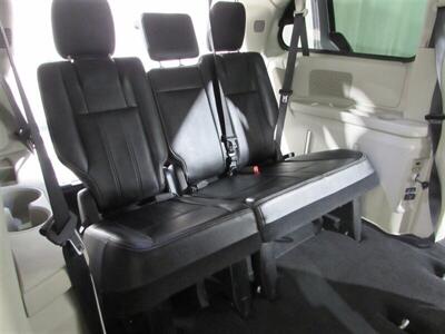 2014 Chrysler Town & Country Touring   - Photo 31 - Dublin, CA 94568