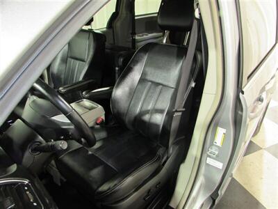 2014 Chrysler Town & Country Touring   - Photo 81 - Dublin, CA 94568