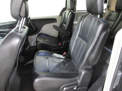 2014 Chrysler Town & Country Touring   - Photo 64 - Dublin, CA 94568