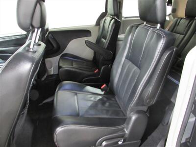 2014 Chrysler Town & Country Touring   - Photo 84 - Dublin, CA 94568