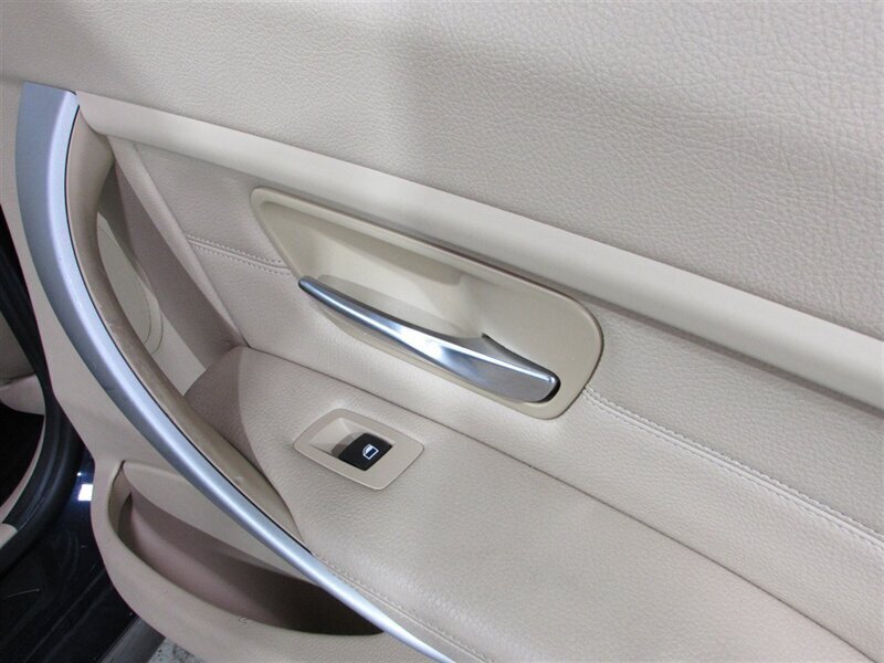 2012 BMW 328i - Photo 31 - Dublin, CA 94568