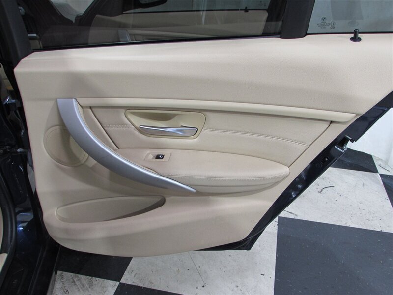 2012 BMW 328i - Photo 30 - Dublin, CA 94568