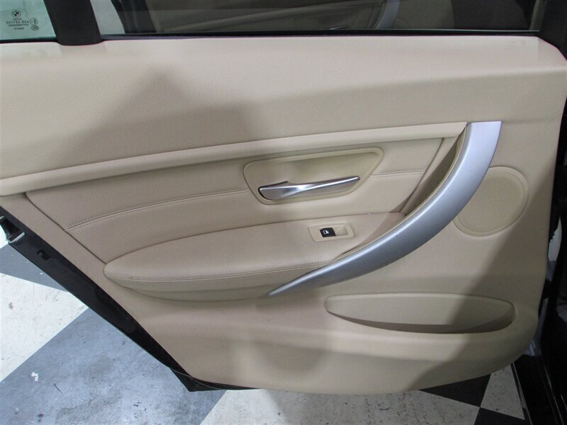 2012 BMW 328i - Photo 84 - Dublin, CA 94568