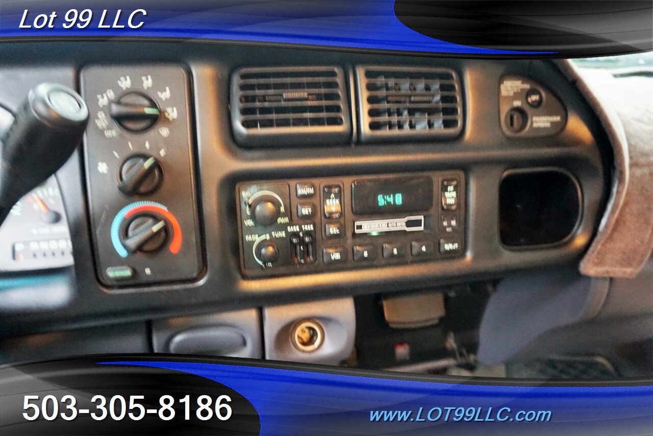 2001 Dodge Ram 1500 SLT Extra Cab V8 5.2L Automatic SHORT BED   - Photo 14 - Milwaukie, OR 97267