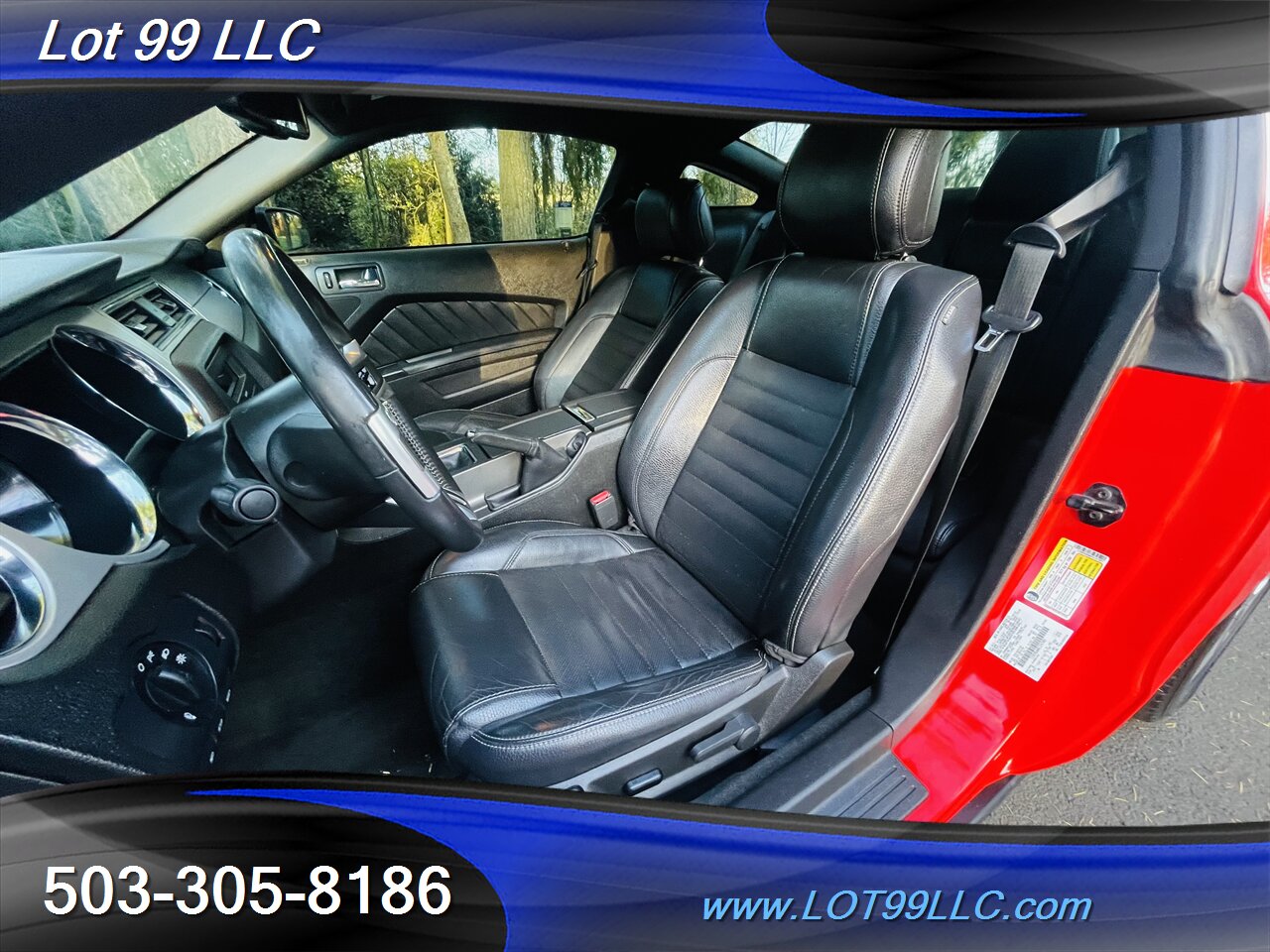 2012 Ford Mustang Premium V6 6 Speed Manual Leather Camera 3.7L V6   - Photo 13 - Milwaukie, OR 97267