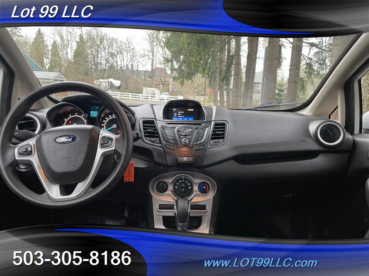 2019 Ford Fiesta SE 49k Miles Automatic ** 35MPG ** Backup Camera   - Photo 11 - Milwaukie, OR 97267