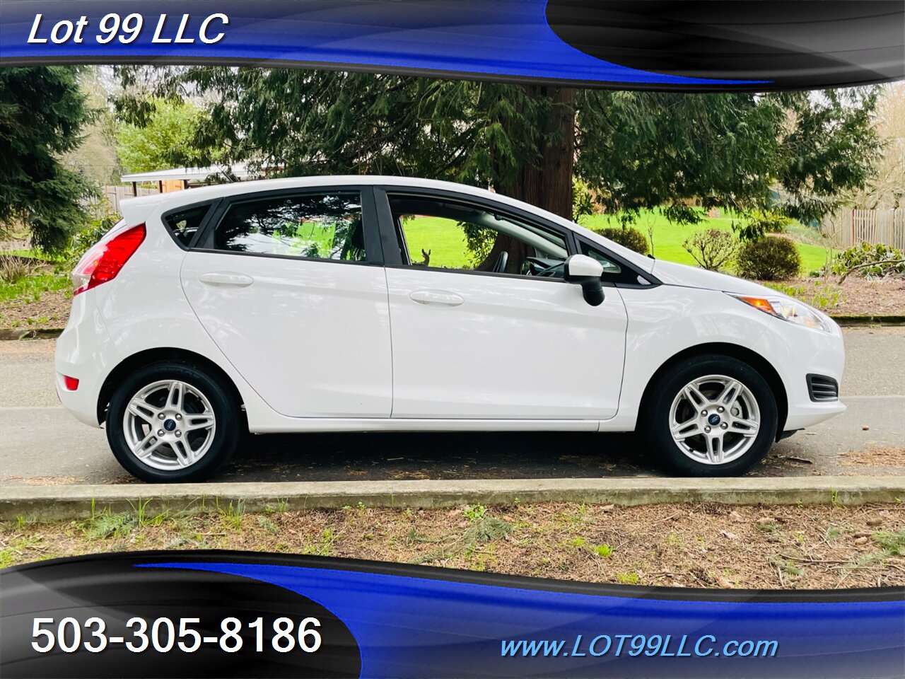 2019 Ford Fiesta SE 49k Miles Automatic ** 35MPG ** Backup Camera   - Photo 5 - Milwaukie, OR 97267