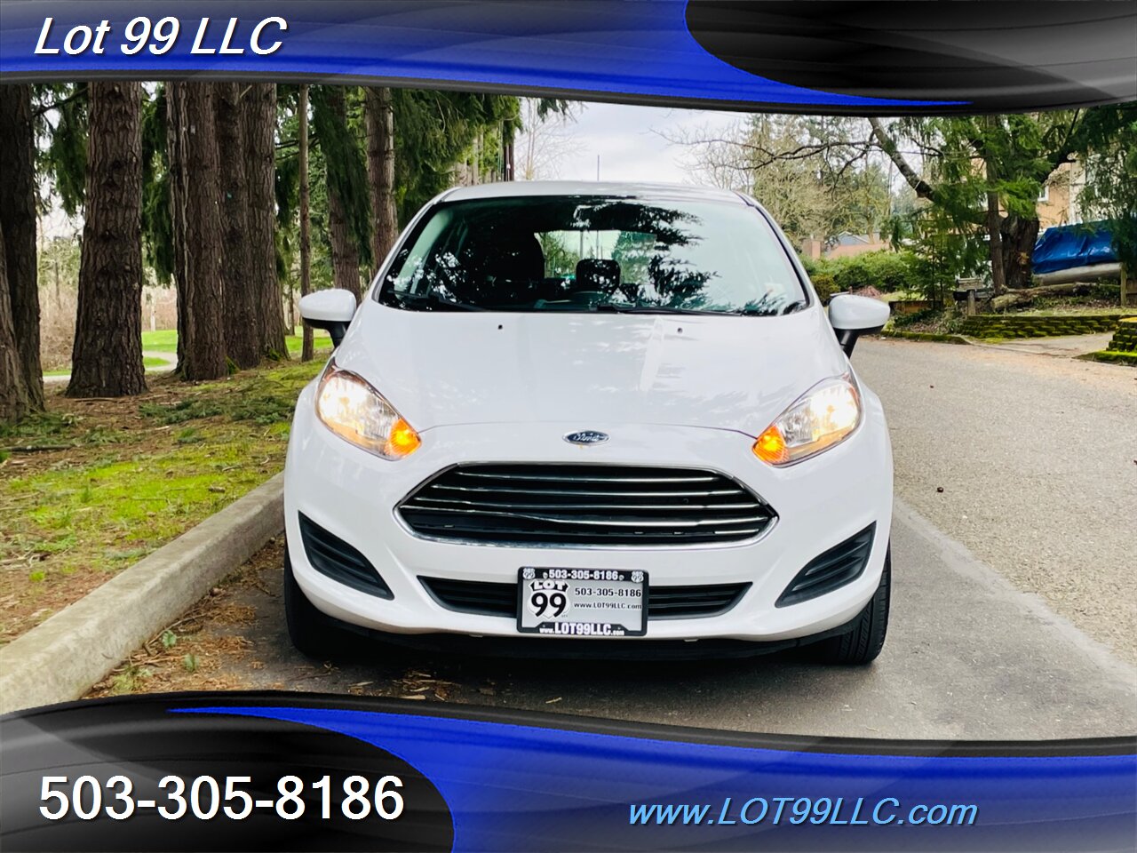 2019 Ford Fiesta SE 49k Miles Automatic ** 35MPG ** Backup Camera   - Photo 3 - Milwaukie, OR 97267