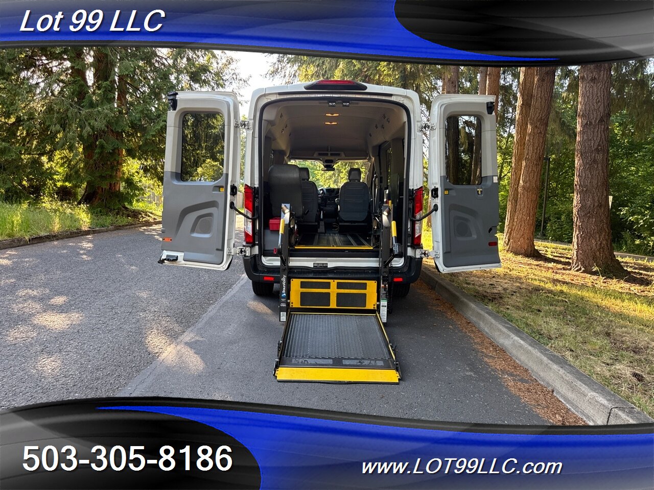 2018 Ford Transit 140k ** WHEELCHAIR VAN ** 34 " Wide Ramp BraunAbility Interlock Flooring - Photo 14 - Milwaukie, OR 97267