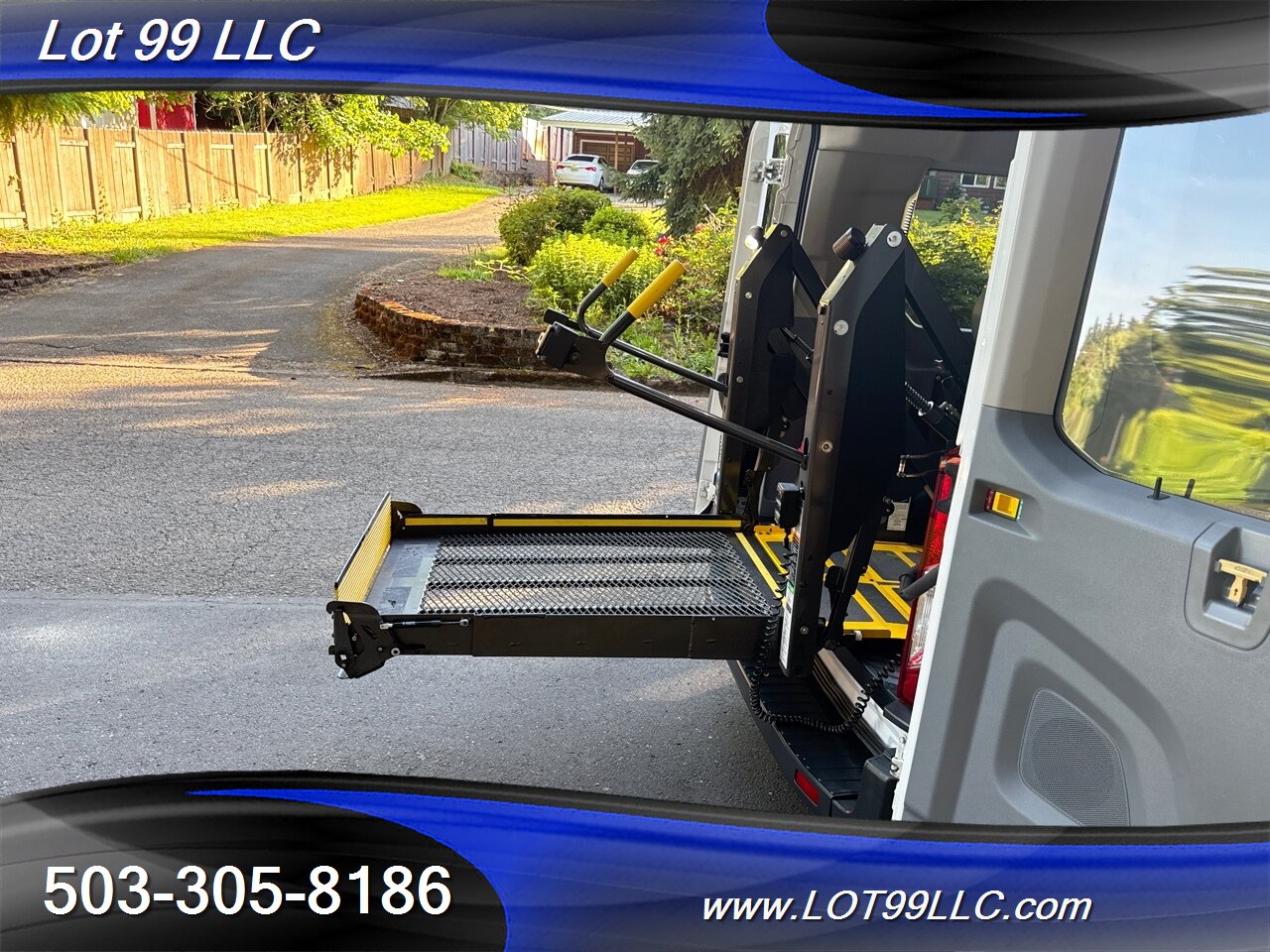 2018 Ford Transit 140k ** WHEELCHAIR VAN ** 34 " Wide Ramp BraunAbility Interlock Flooring - Photo 30 - Milwaukie, OR 97267