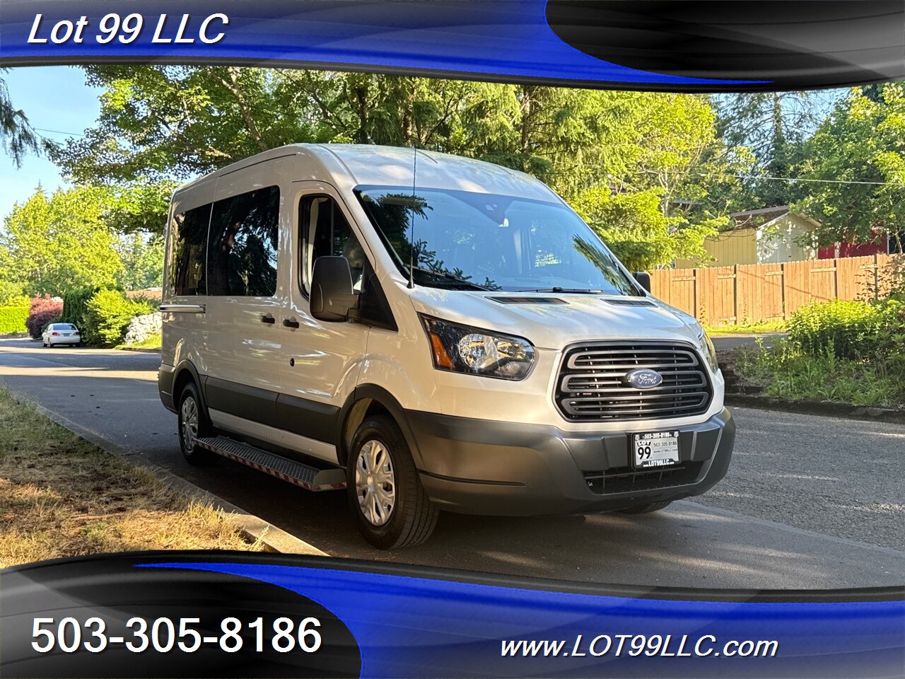 2018 Ford Transit 140k ** WHEELCHAIR VAN ** 34 " Wide Ramp BraunAbility Interlock Flooring - Photo 8 - Milwaukie, OR 97267