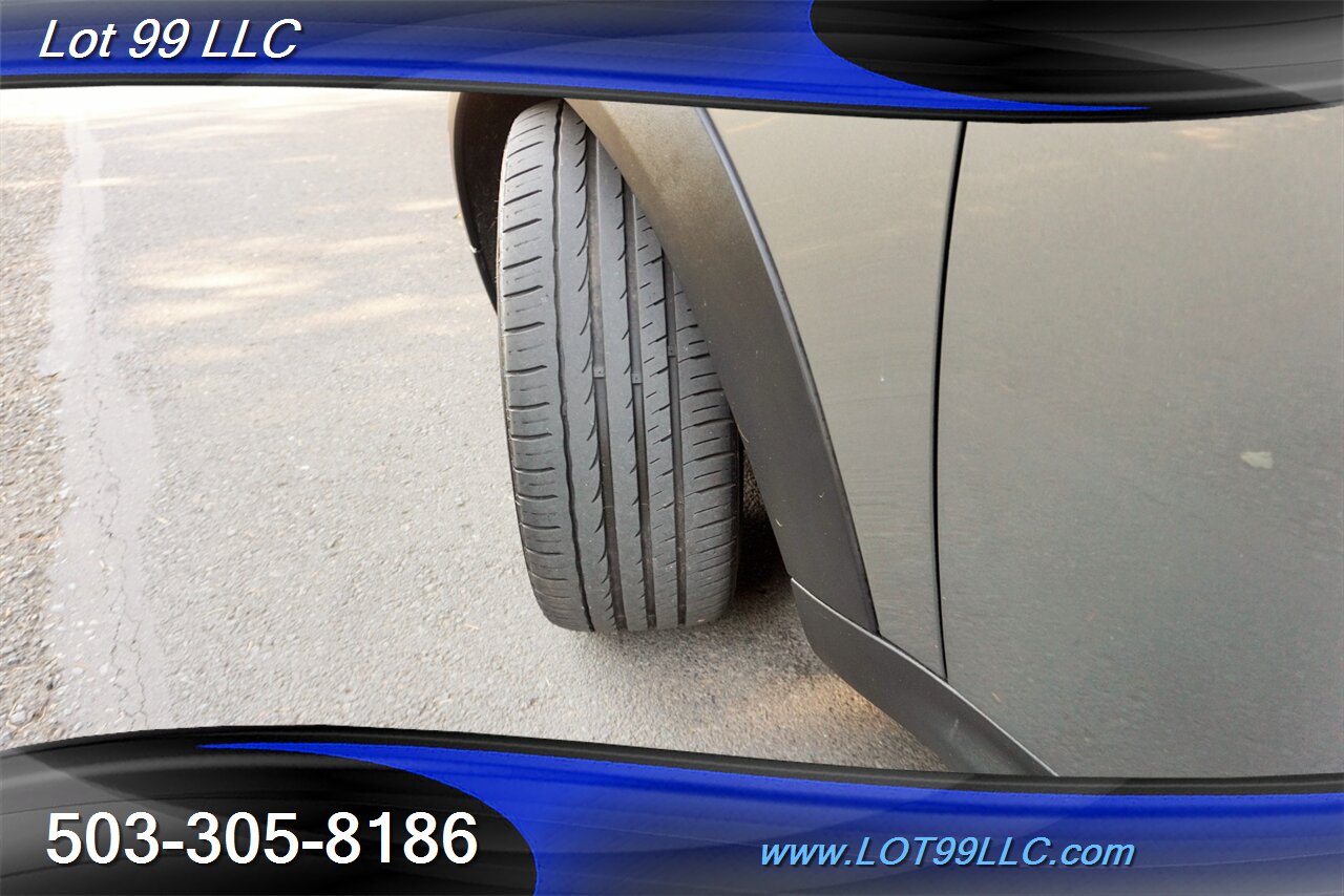 2009 MINI Clubman Cooper Wagon 1.6L Auto Leather Premium Wheels   - Photo 4 - Milwaukie, OR 97267