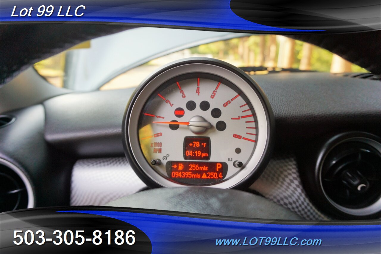 2009 MINI Clubman Cooper Wagon 1.6L Auto Leather Premium Wheels   - Photo 23 - Milwaukie, OR 97267