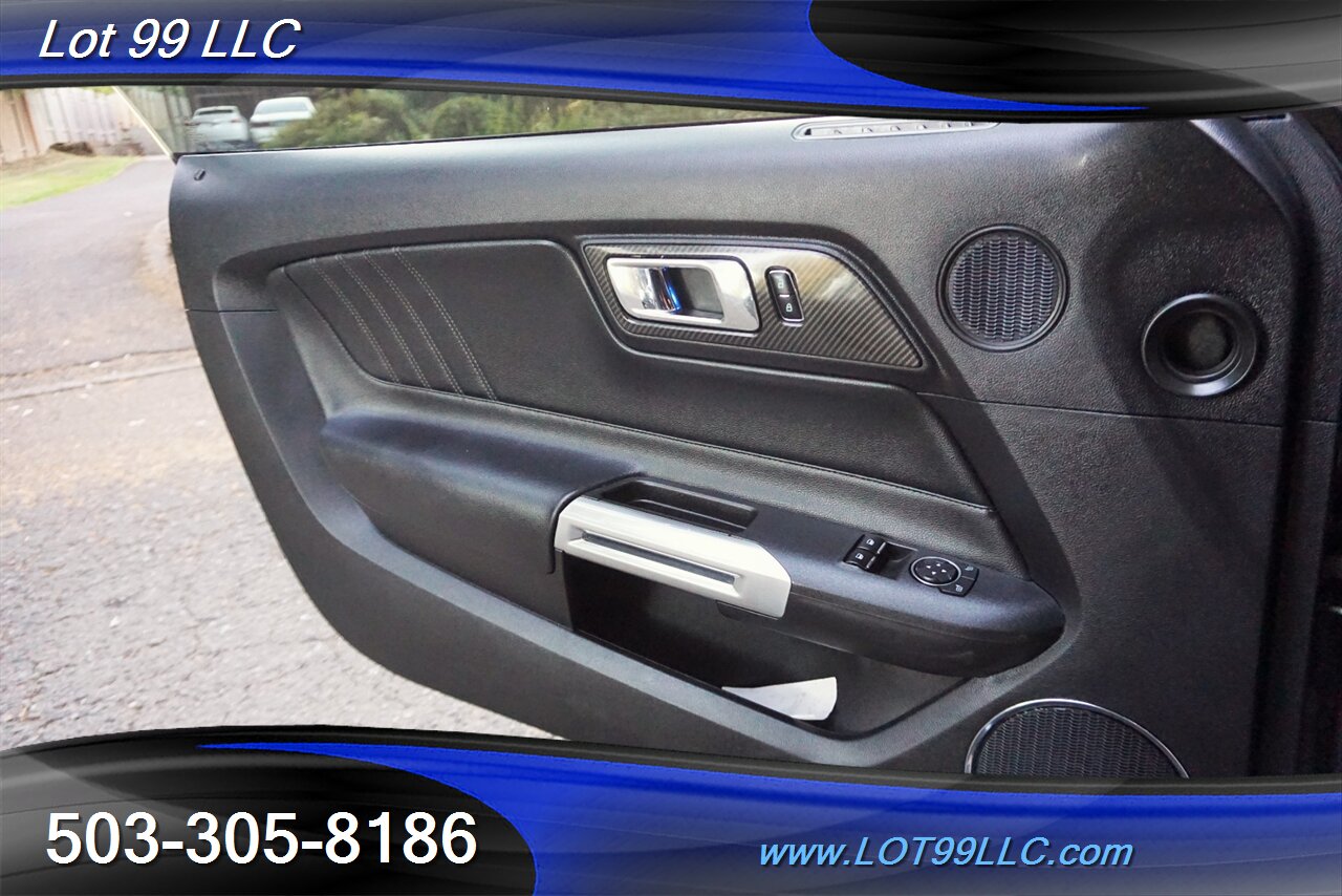 2017 Ford Mustang GT Premium V8 5.0L 6 Speed Manual Leather GPS 20S - Photo 17 - Milwaukie, OR 97267