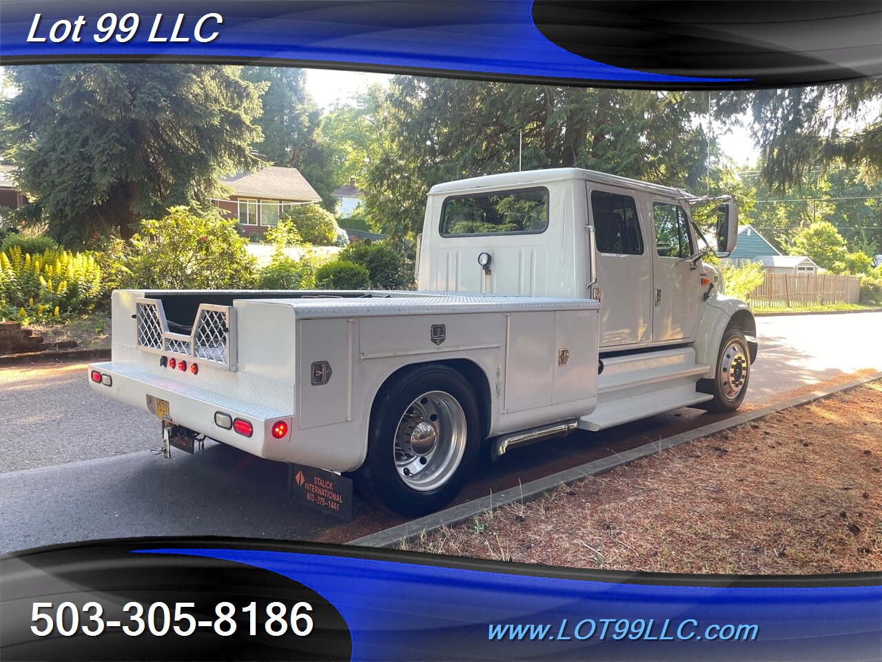 2001 International Harvester 4700 LO-Profile 530 POWER Low Profile Diesel RV 5th Wheel Hauler   - Photo 7 - Milwaukie, OR 97267