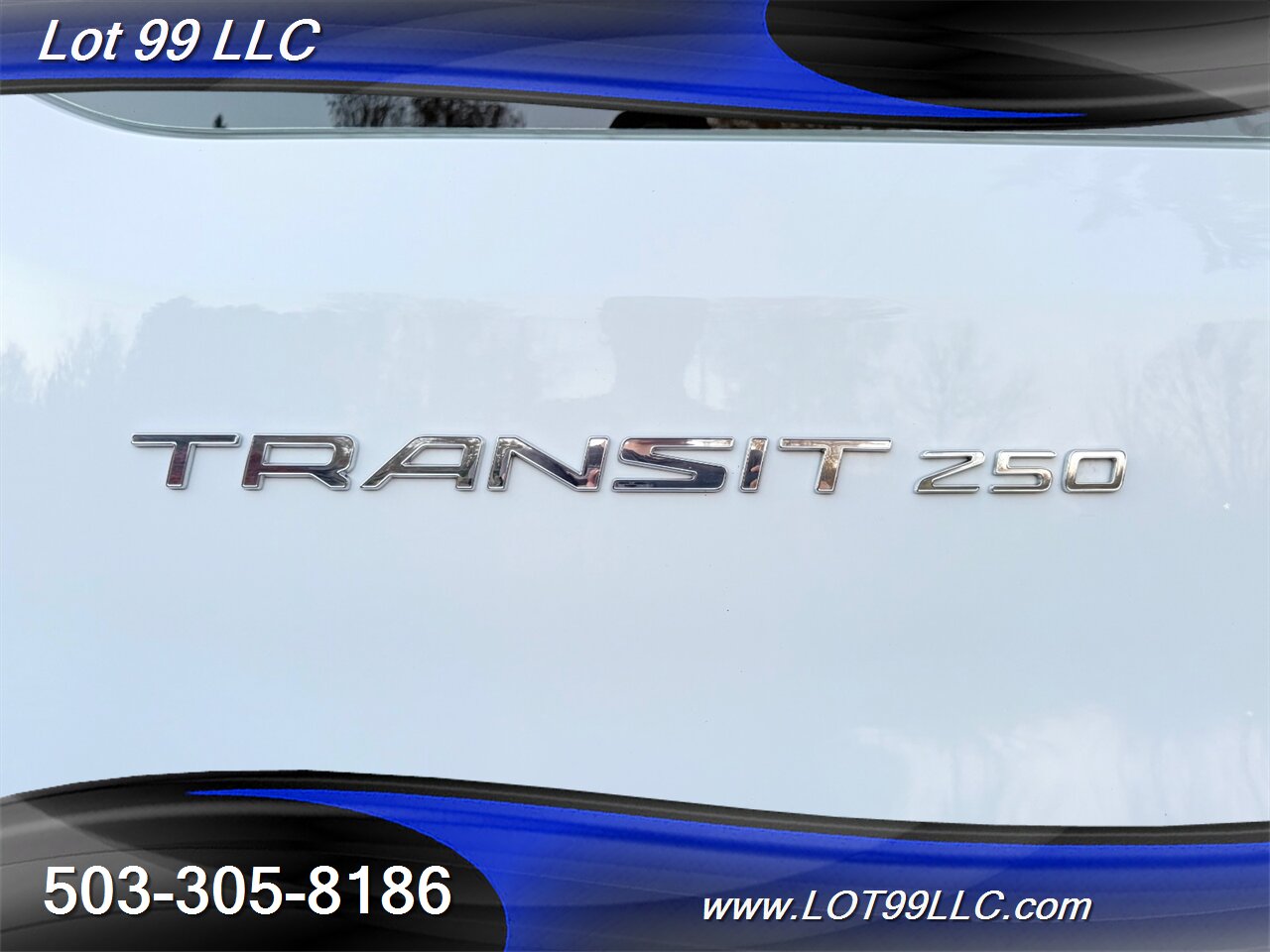 2019 Ford Transit 250 Cargo Van Delivery Package Tie Downs - Photo 46 - Milwaukie, OR 97267