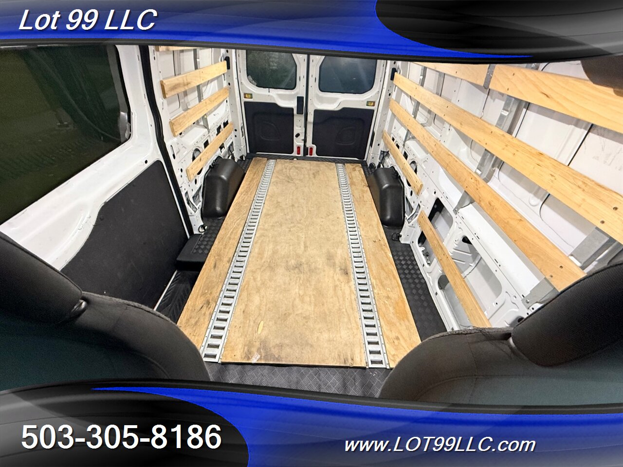 2019 Ford Transit 250 Cargo Van Delivery Package Tie Downs - Photo 27 - Milwaukie, OR 97267