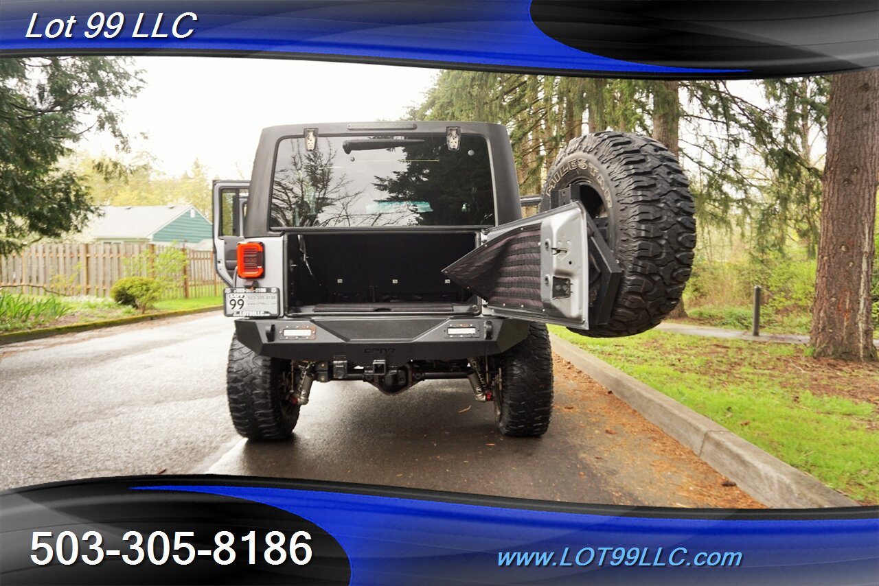 2016 Jeep Wrangler Unlimited Sahara 4X4 V6 Auto Leather LIFTED   - Photo 29 - Milwaukie, OR 97267