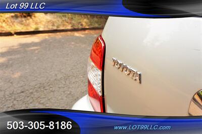 2006 Toyota Highlander Hybrid AWD V6 Auto DVD 3 ROW Seating Newer Tires   - Photo 30 - Milwaukie, OR 97267