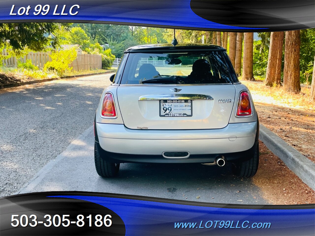 2010 MINI Cooper 82k 37MPG 6 Speed Manual Dual Roof   - Photo 9 - Milwaukie, OR 97267