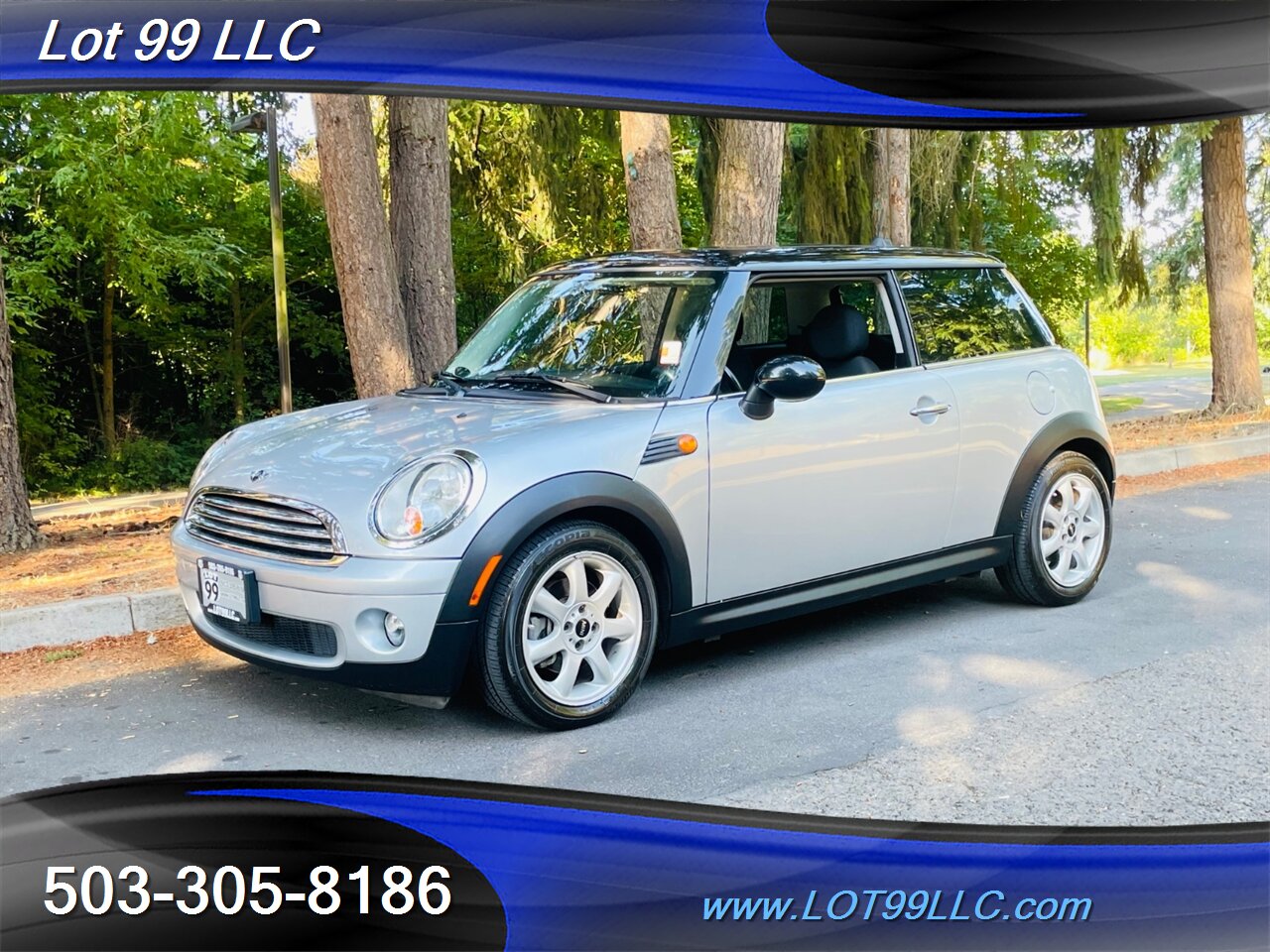 2010 MINI Cooper 82k 37MPG 6 Speed Manual Dual Roof   - Photo 5 - Milwaukie, OR 97267