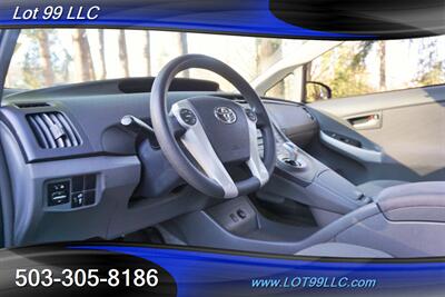 2010 Toyota Prius II Hybrid 1.8L Automatic Newer Tires 1 OWNER   - Photo 13 - Milwaukie, OR 97267