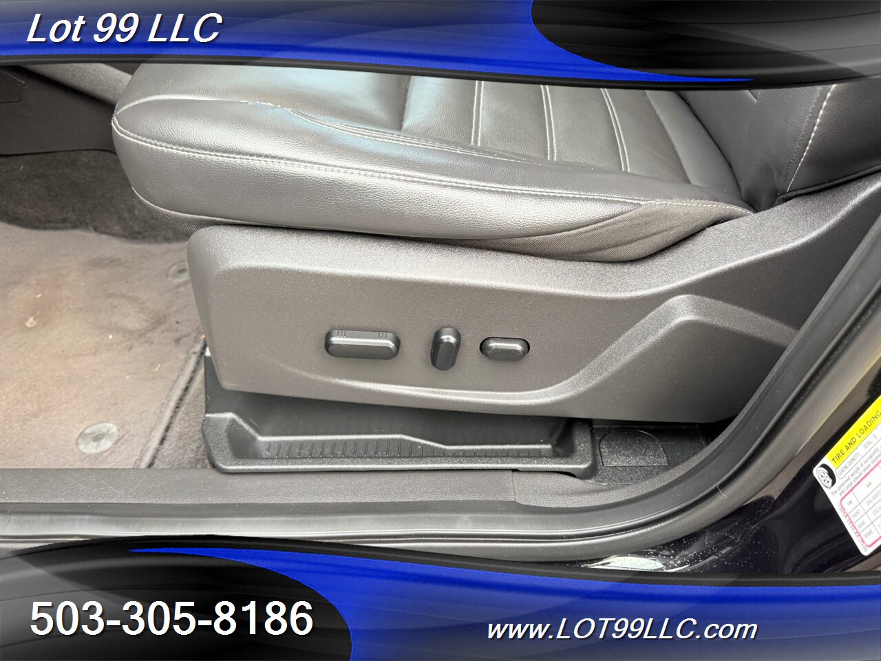 2019 Ford Escape Titanium AWD 113k NEW TIRES Htd Leather Pano Navi  Backup Camera Parking Sensors 27MPG - Photo 34 - Milwaukie, OR 97267