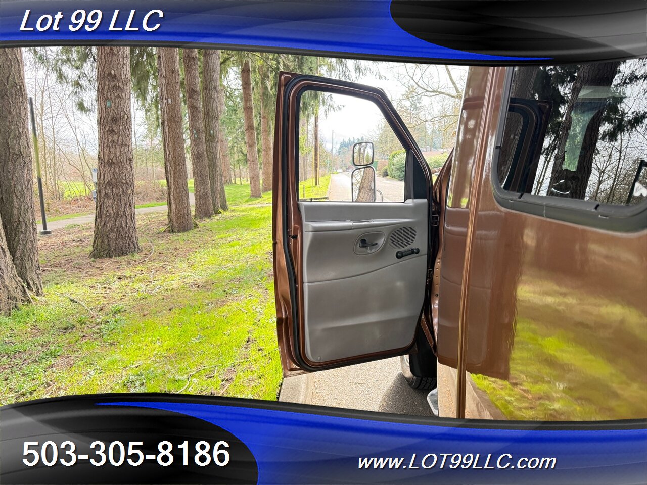 2002 Ford E-Series Van E350 SD 97k Miles 1-Owner 13 Passenger Shuttle Bus  Carrier Rear Air Conditioning Dually - Photo 25 - Milwaukie, OR 97267