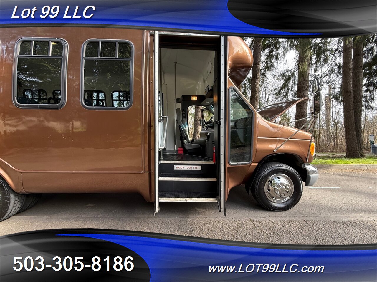 2002 Ford E-Series Van E350 SD 97k Miles 1-Owner 13 Passenger Shuttle Bus  Carrier Rear Air Conditioning Dually - Photo 9 - Milwaukie, OR 97267