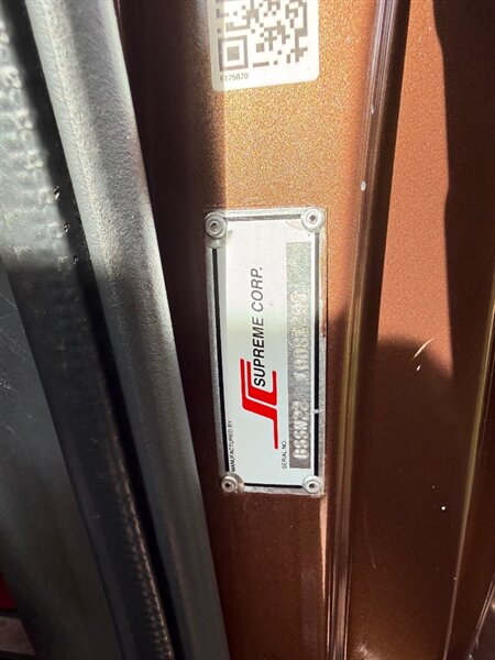 2002 Ford E-Series Van E350 SD 97k Miles 1-Owner 13 Passenger Shuttle Bus  Carrier Rear Air Conditioning Dually - Photo 46 - Milwaukie, OR 97267