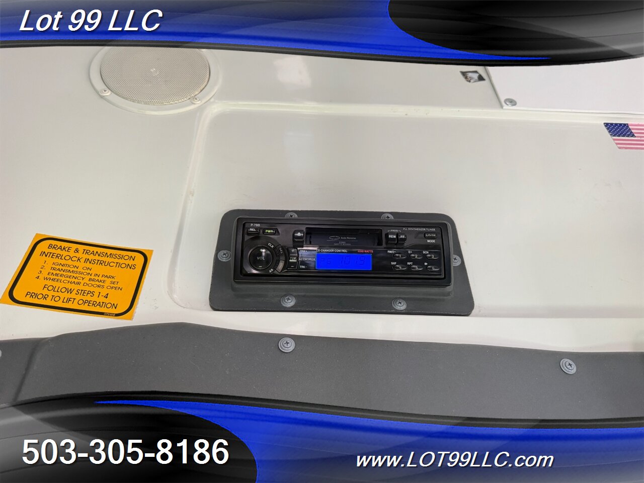 2002 Ford E-Series Van E350 SD 97k Miles 1-Owner 13 Passenger Shuttle Bus  Carrier Rear Air Conditioning Dually - Photo 29 - Milwaukie, OR 97267