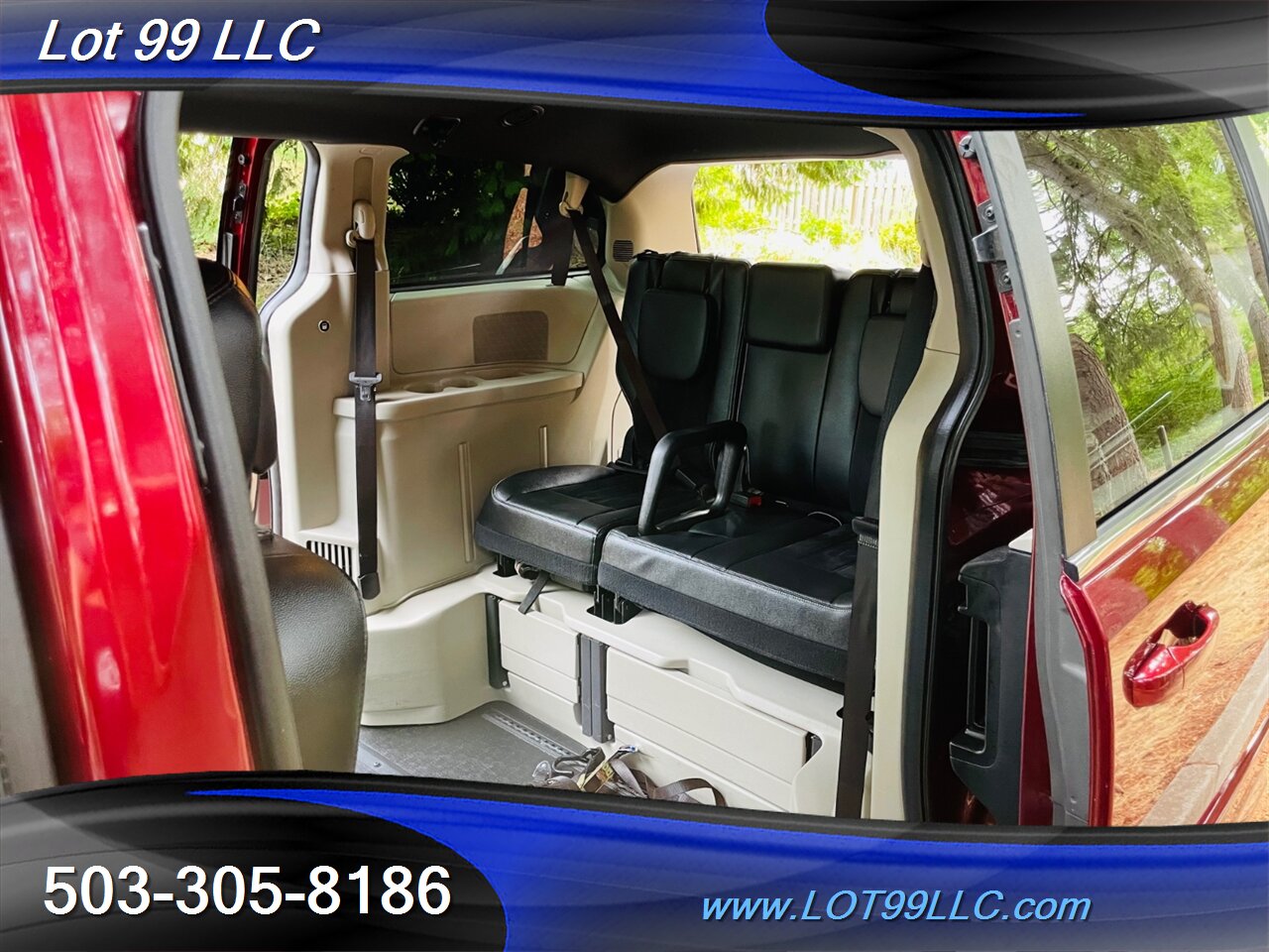 2017 Dodge Grand Caravan Wheel Chair Van 26k Leather DVD Lowered Floor   - Photo 41 - Milwaukie, OR 97267